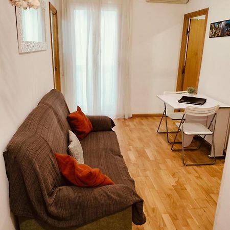 Barcelona Me Enamora Apartman Kültér fotó